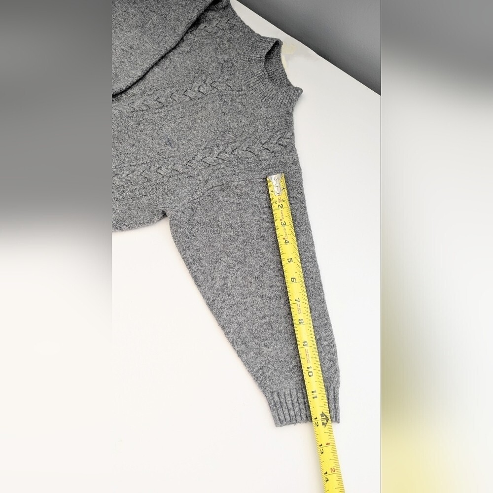 Uniqlo Kids Unisex (Size 3-4) Souffle Yarn Mock-Neck Gray Cable-Knit Sweater - Picture 7 of 11